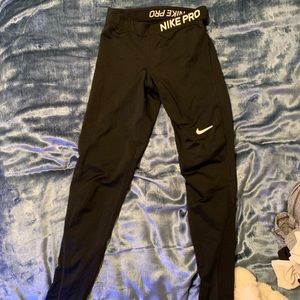Nike pro leggings